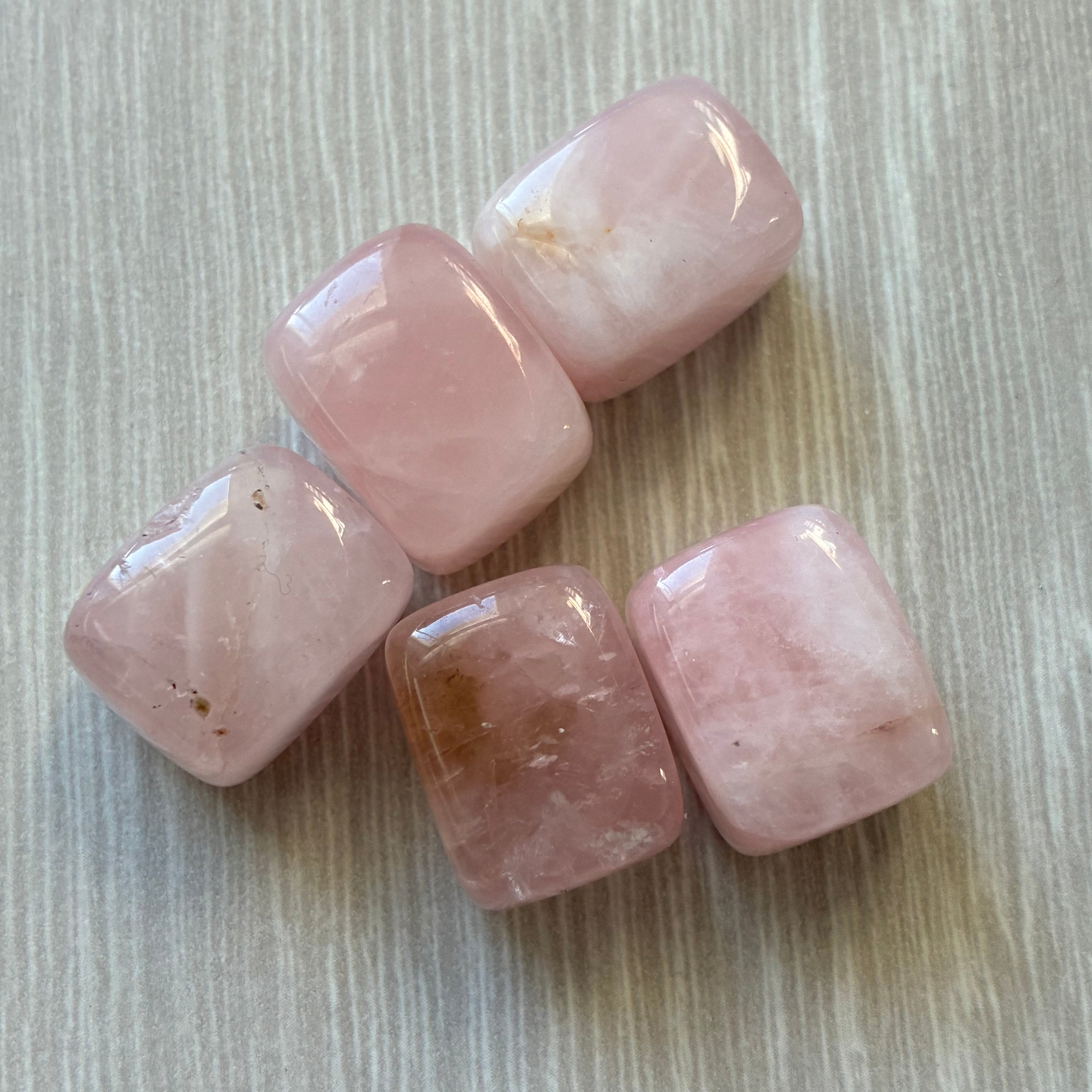 Ruusukvartsi mini kuutiot