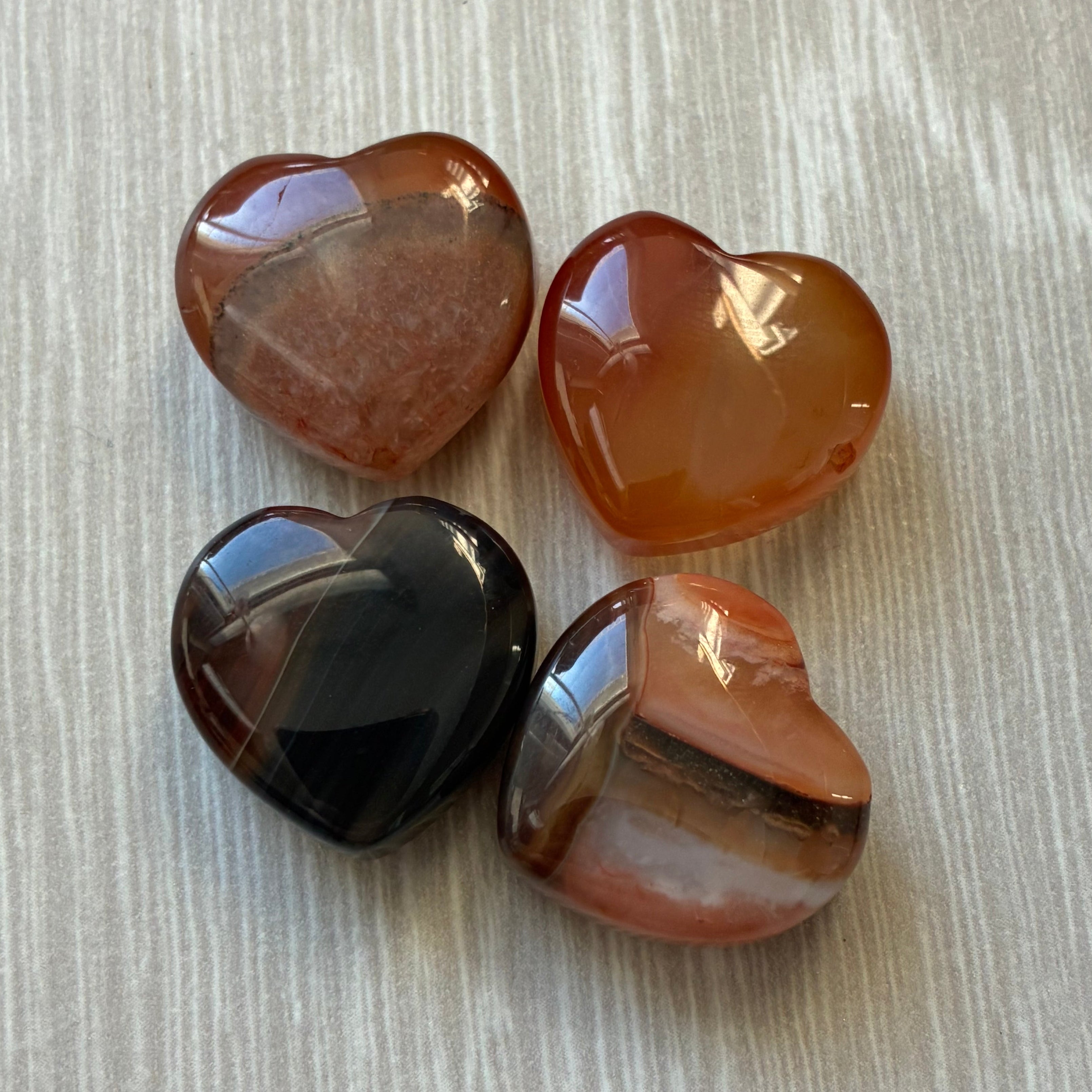 Mini karneoli sydän