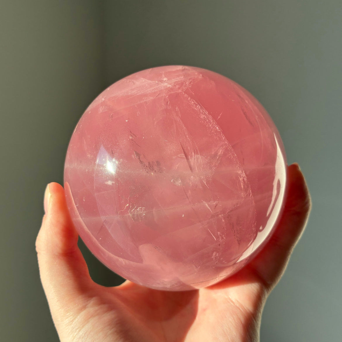 Asterismi ruusukvartsi kuula