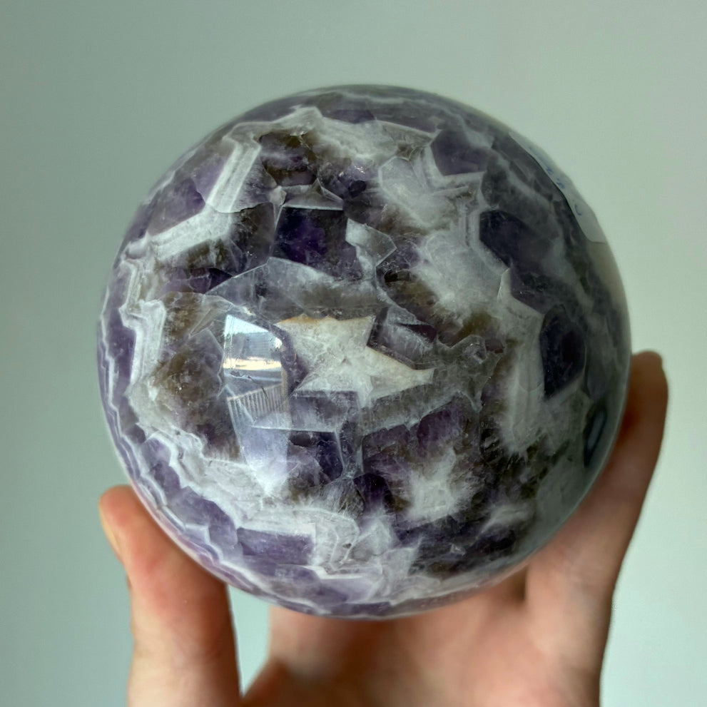 Chevron ametisti kuula