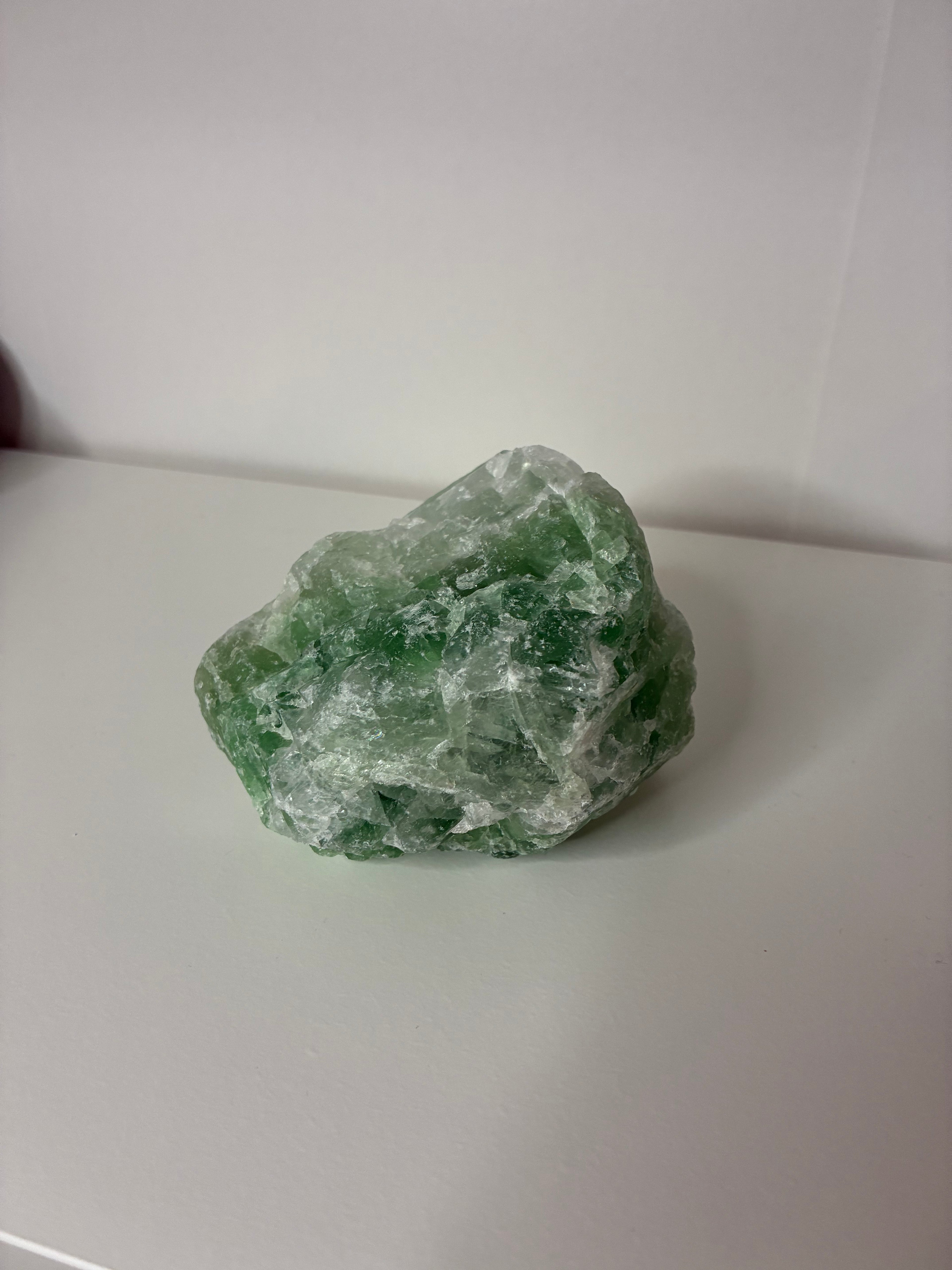 Vihreä fluoriitti raakapala