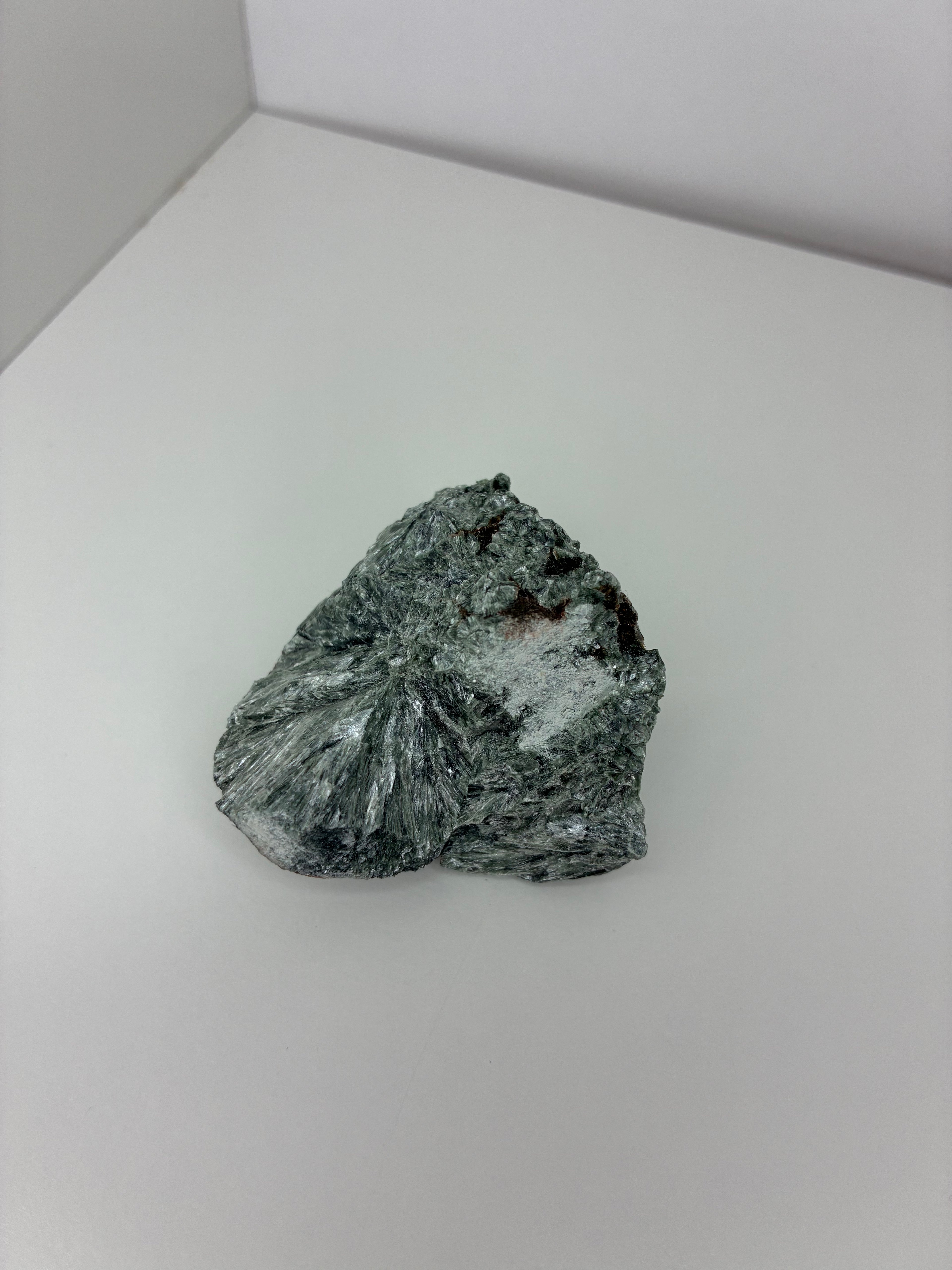 Serafiniitti raakapala #2