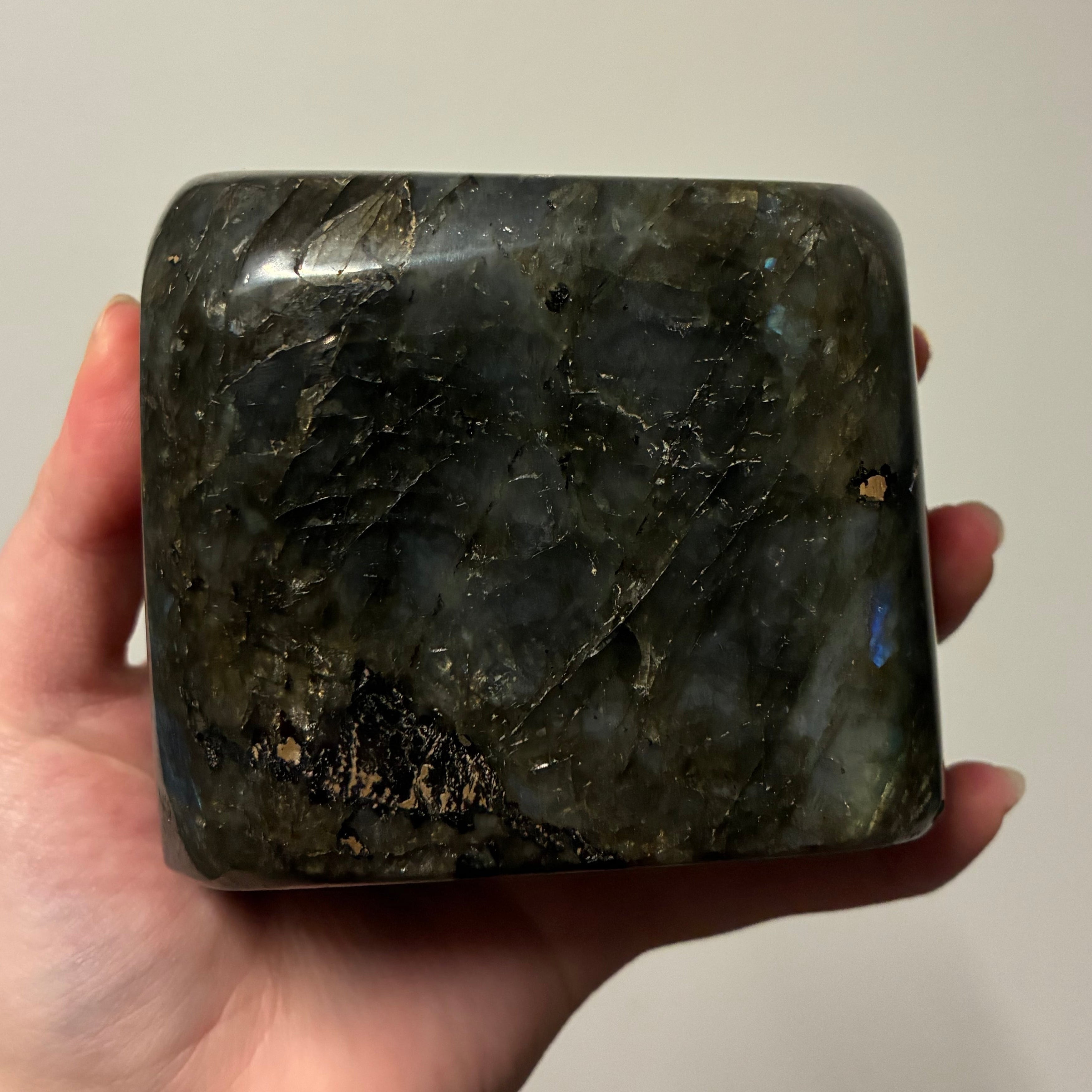 Labradoriitti freeform #2